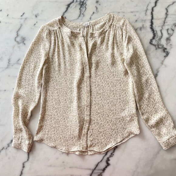 Aritzia Silk Leopard Print Silk Blouse - Picture 4 of 15